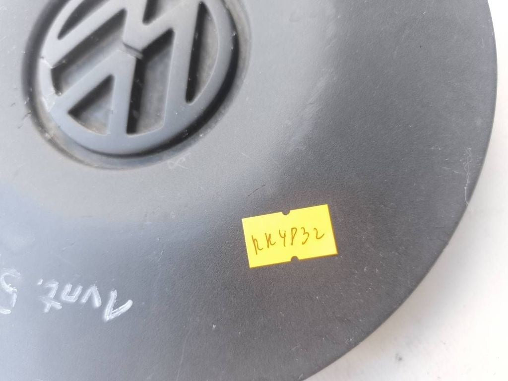 Volkswagen Transporter Caravelle T4 1997 Original wheel cap 7D0601151