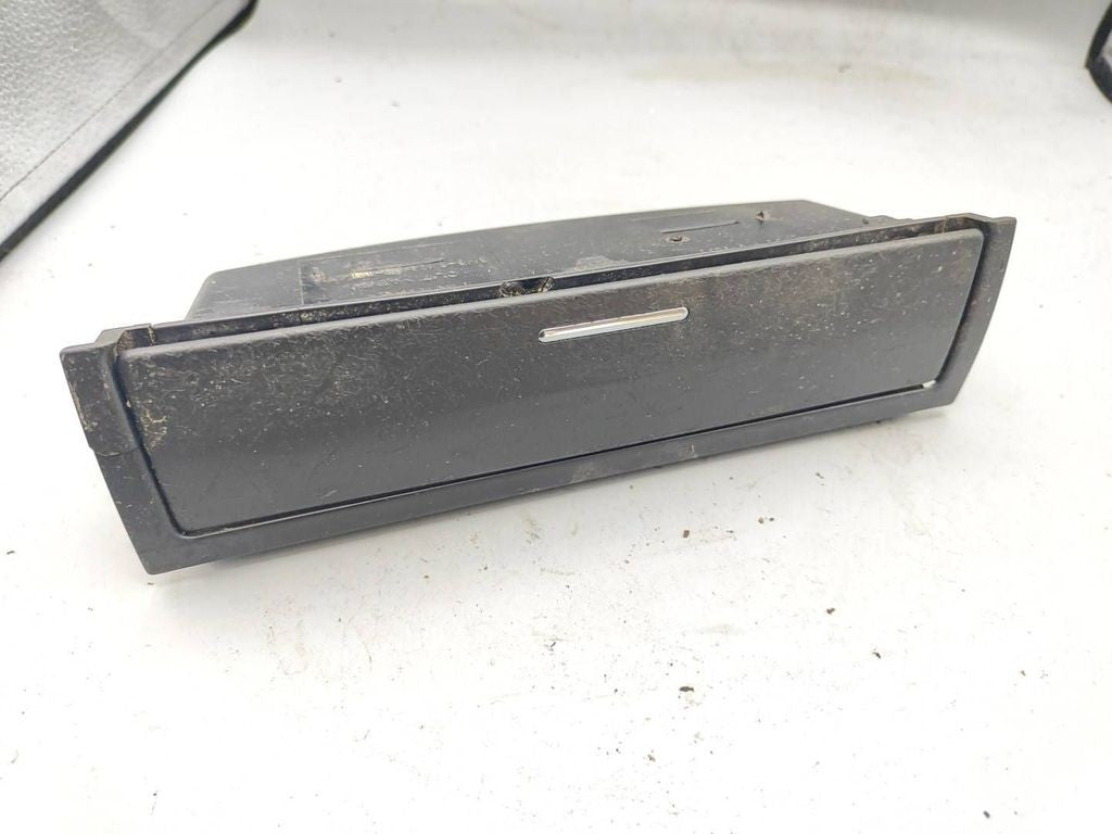 BMW 3 E46 2000 Storage 8196115