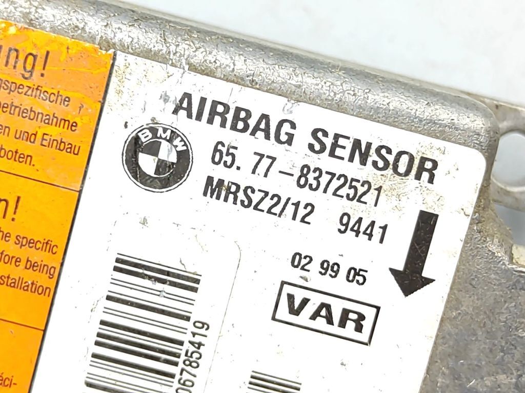 BMW 5 E39 523 1997 Safety Control unit module 65778372521