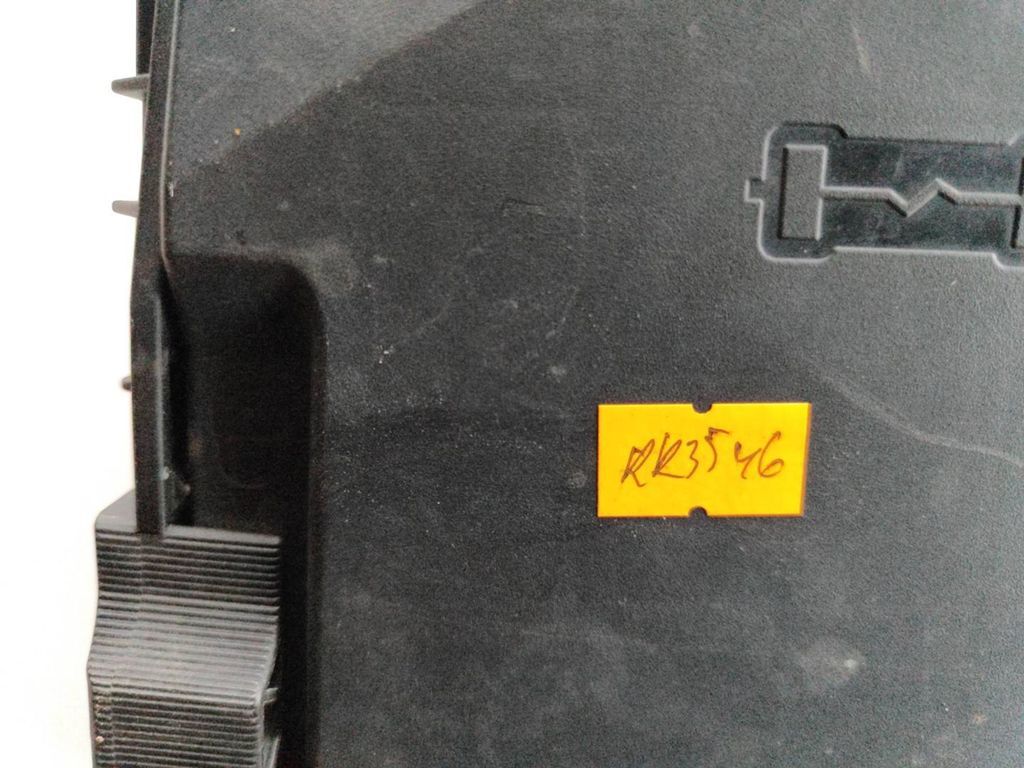 Volkswagen PASSAT B6 2006 Diesel Fuse box cover 014189871