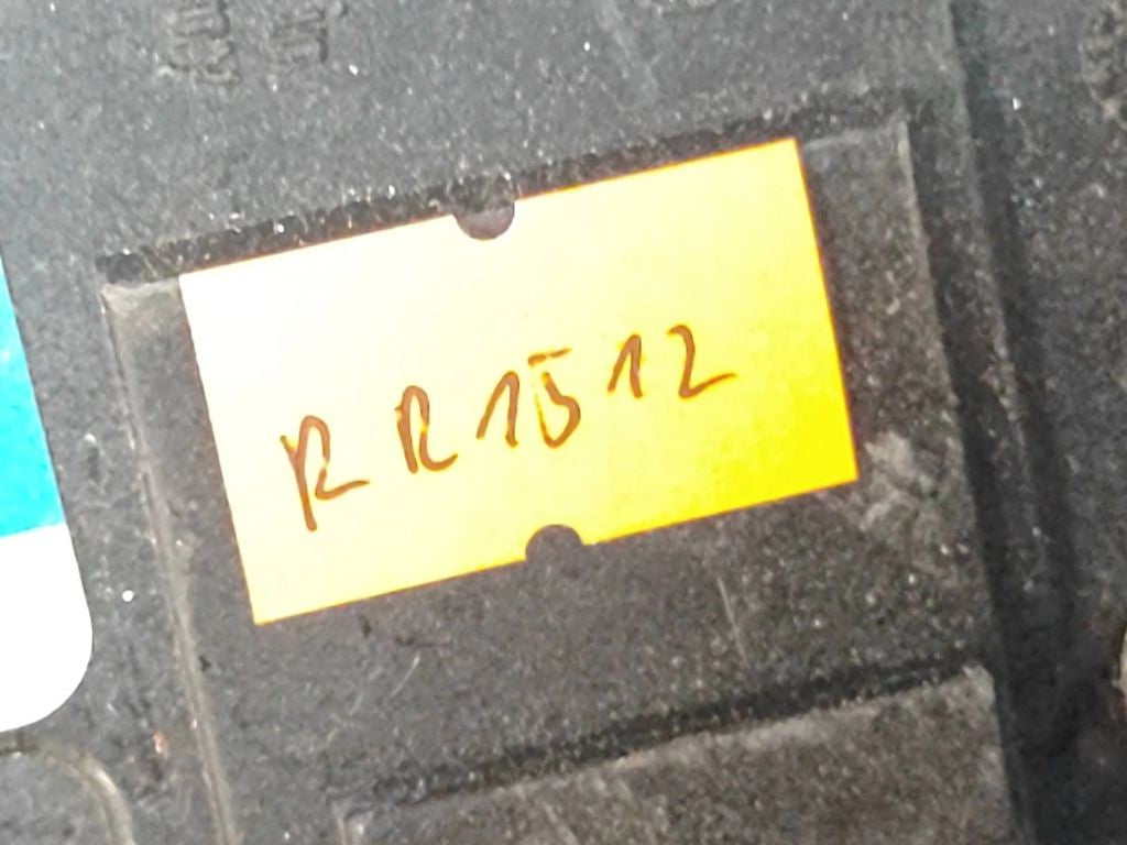 Audi A6 S6 C5 4B 1999 Diesel accelerator throttle pedal 8D1723523M