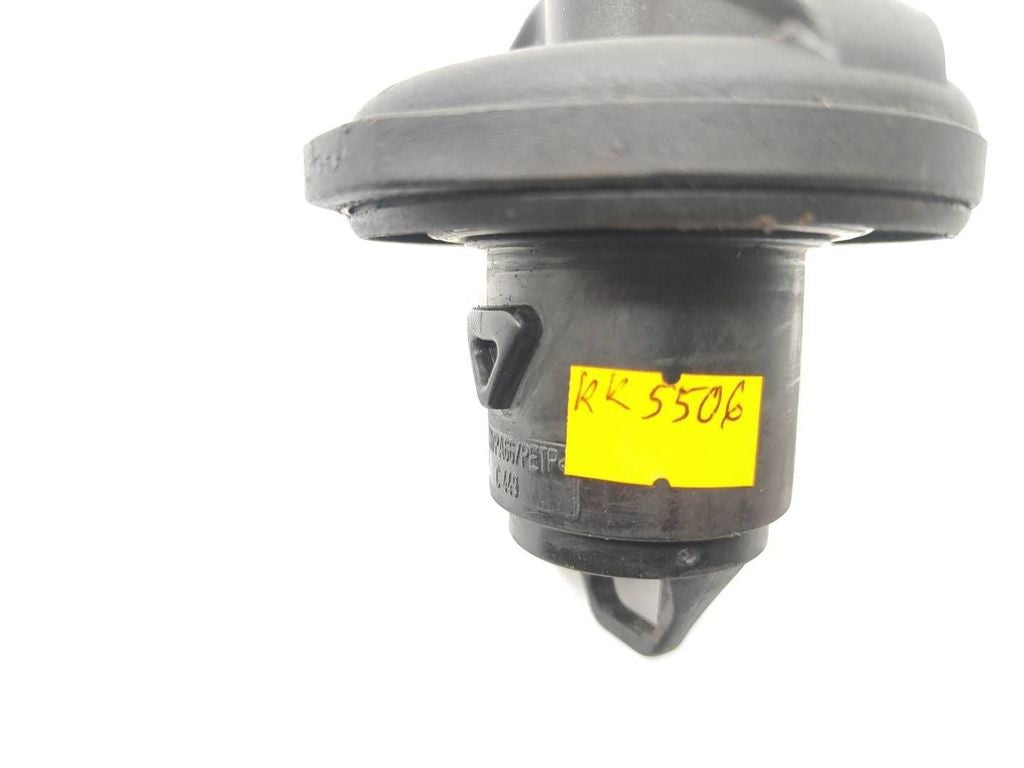 Alfa Romeo 147 JTD 8V 2005 Fuel tank filler cap