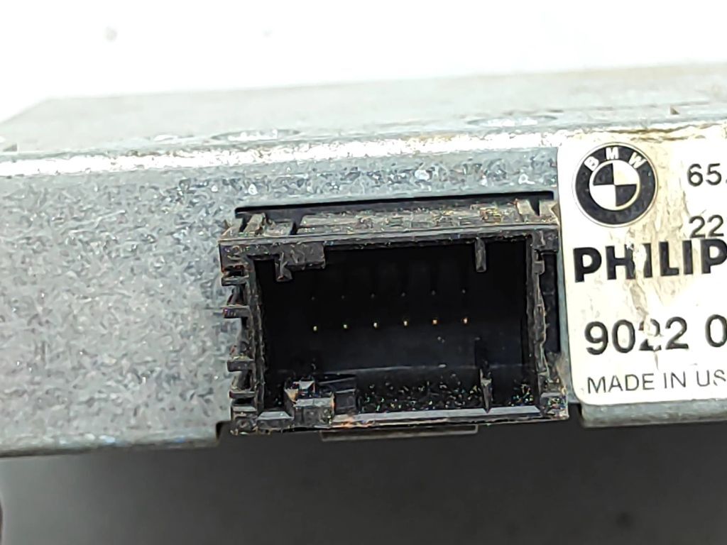 BMW 5 E39 1997 Aerial antenna amplifier 8385141