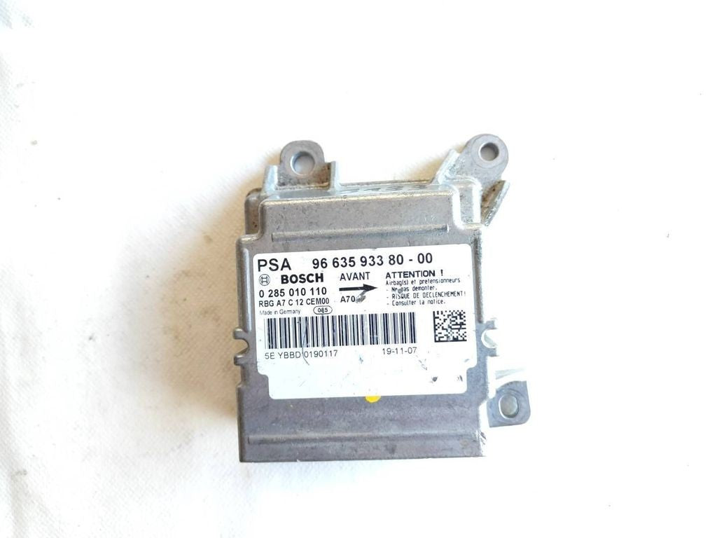 Peugeot 207 2006 Control unit module 9663593380