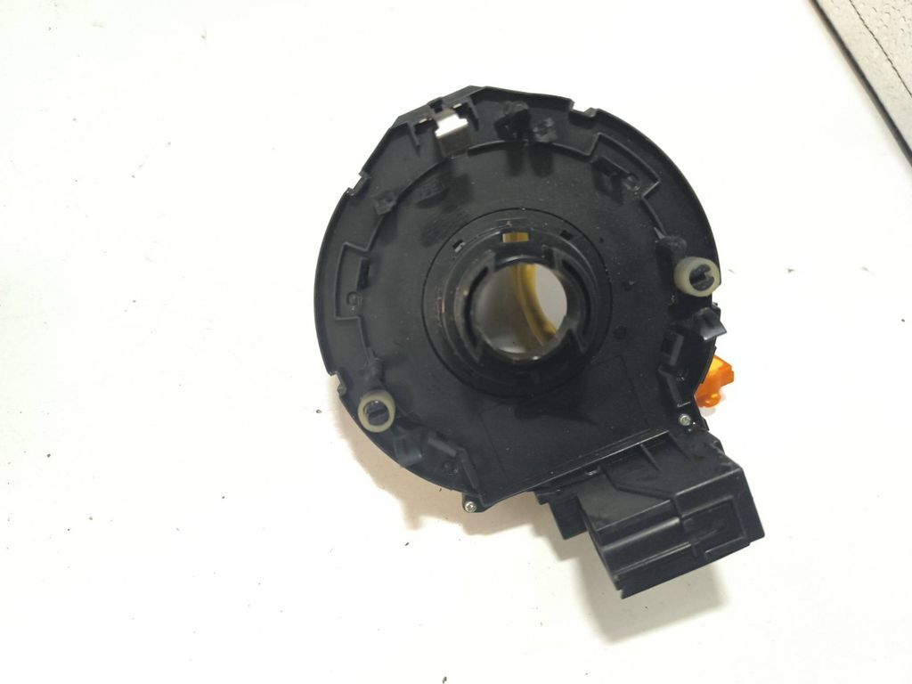 Toyota Avensis T250 2.2D4D 2006 Slip ring clock squib SRS ring