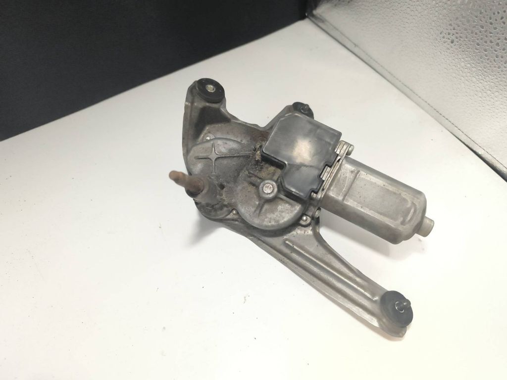 Toyota Avensis T250 2006 Rear window wiper motor 8513005100