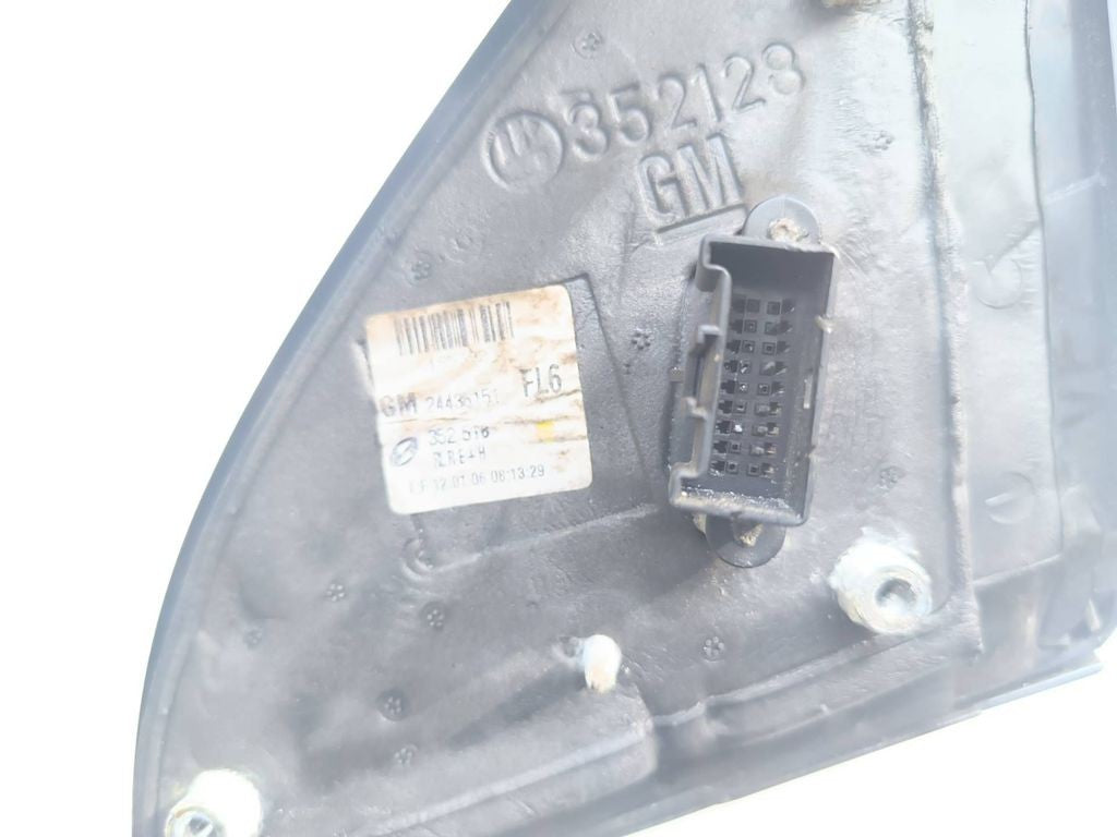 Opel Vectra C 2007 Right electric wing mirror 24436151