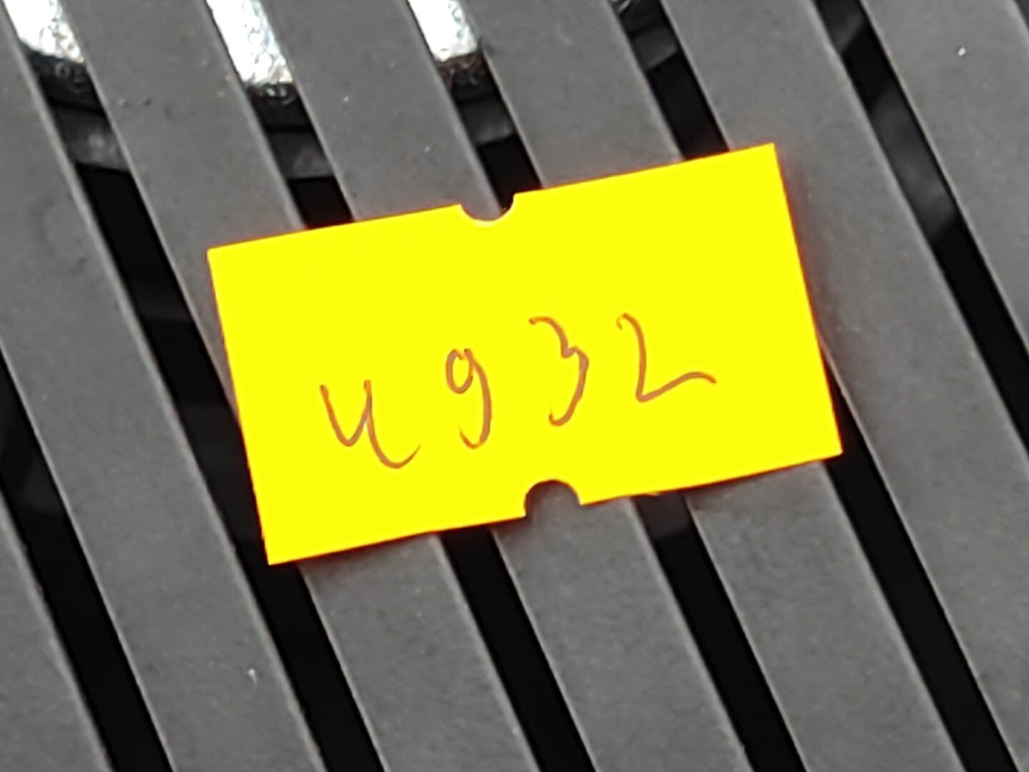 Audi A4 B6 1.8T Petrol Avant 2003 Door Audio Speaker 8E0035411