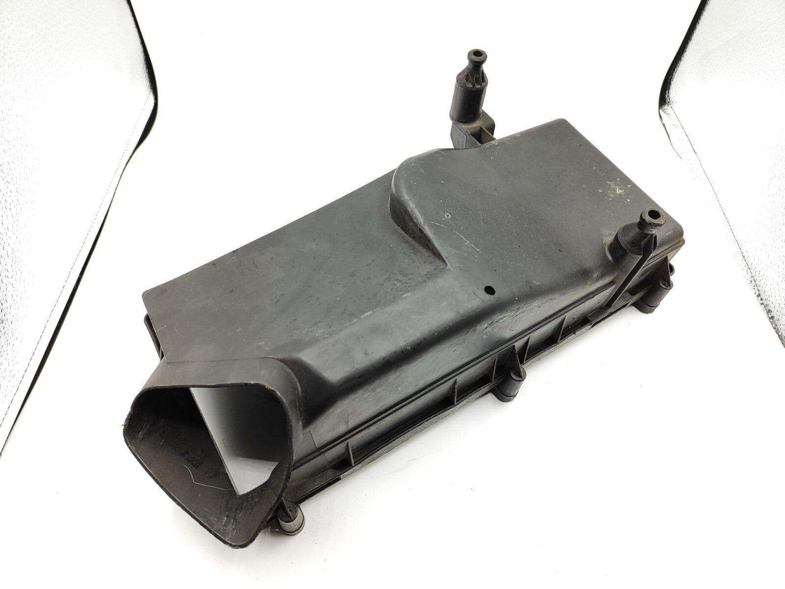 Ford Mondeo MK3 2.0TDCi 2005 Air Filter Box Cover 902046