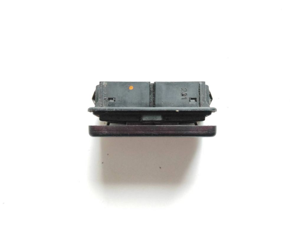 BMW 3 E36 318i 1995 Hazard light switch button 1390751