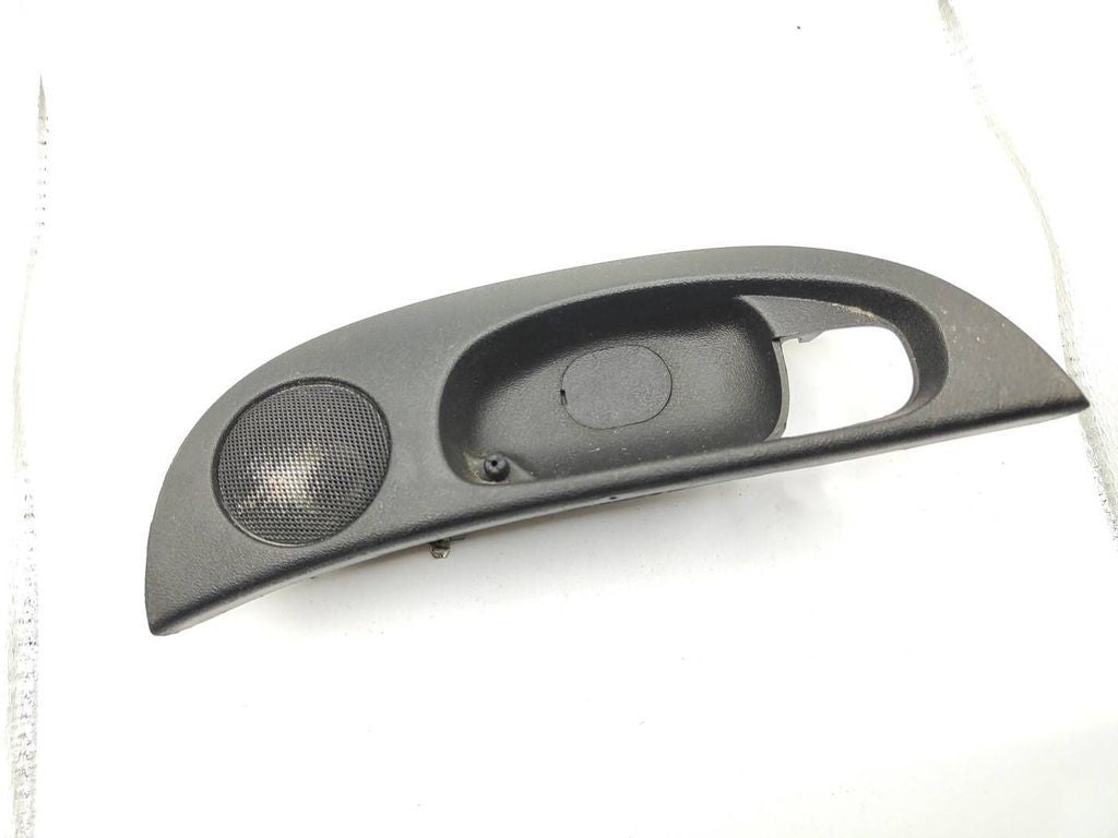 Alfa Romeo 147 2003 front right door speaker handle trim 735300209