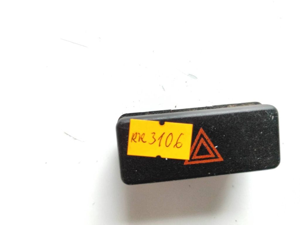 BMW 3 E36 318i 1995 Hazard light switch button 1390751