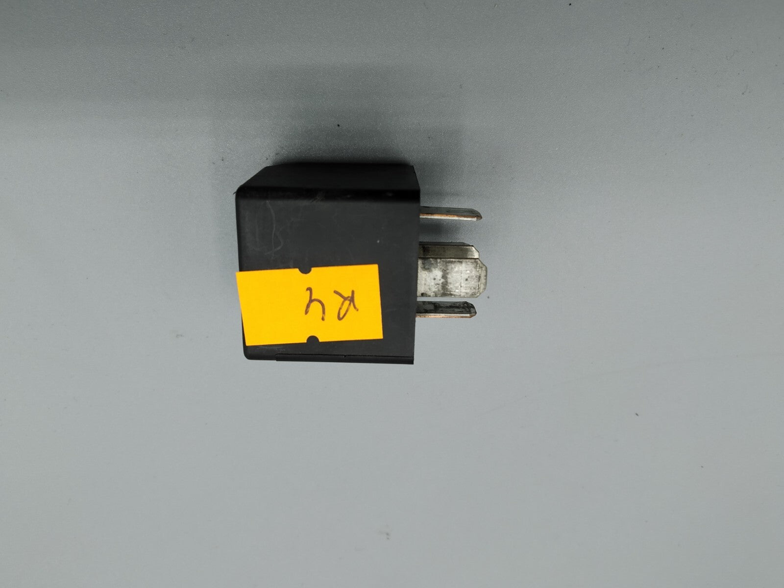 Ford Mondeo MK3 2.5 V6 2002 Relay Control Unit Module F0AB14B192AA