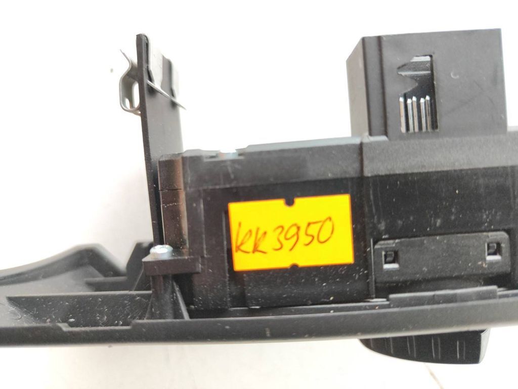 BMW 5 E60 E61 2008 Light switch 6988555