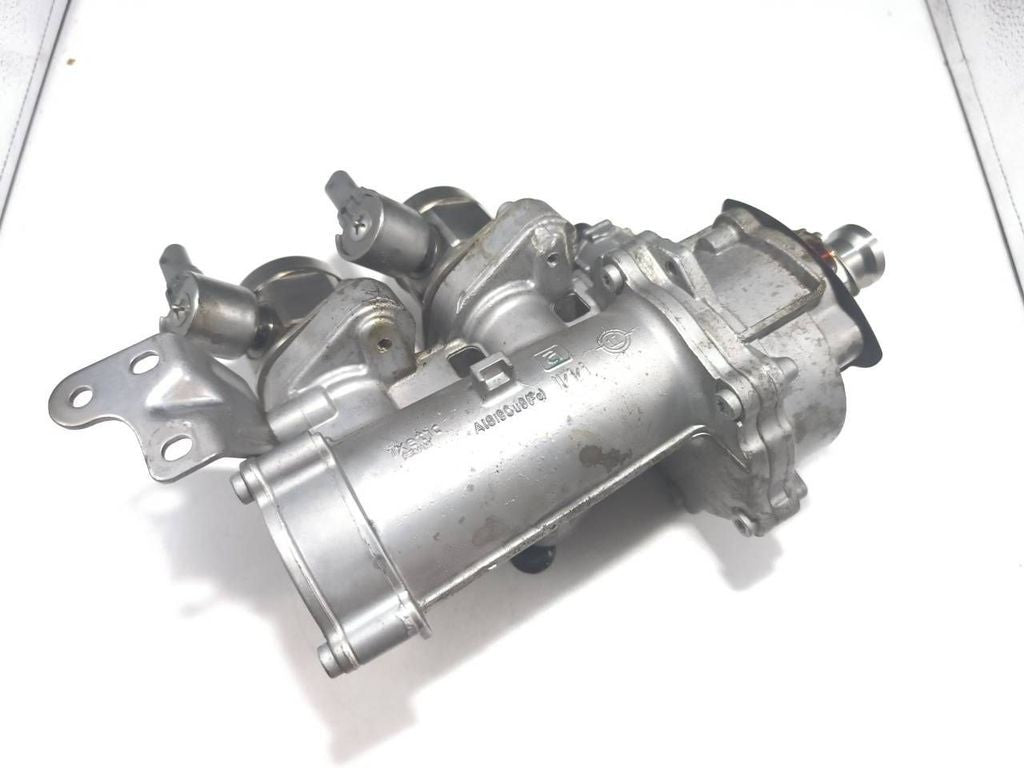 BMW M4 F82 F83 2017 Petrol S55 Vacuum / fuel pump 0261520255