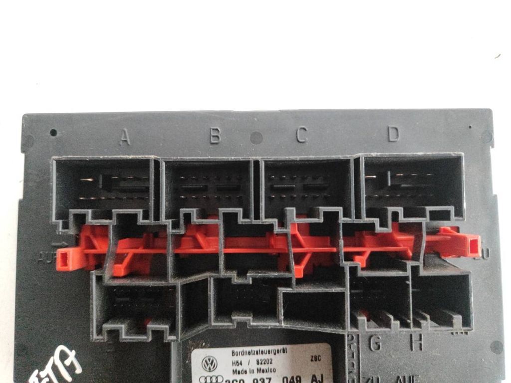 Volkswagen PASSAT B6 2006 Comfort convenience body module 3C0937049AJ