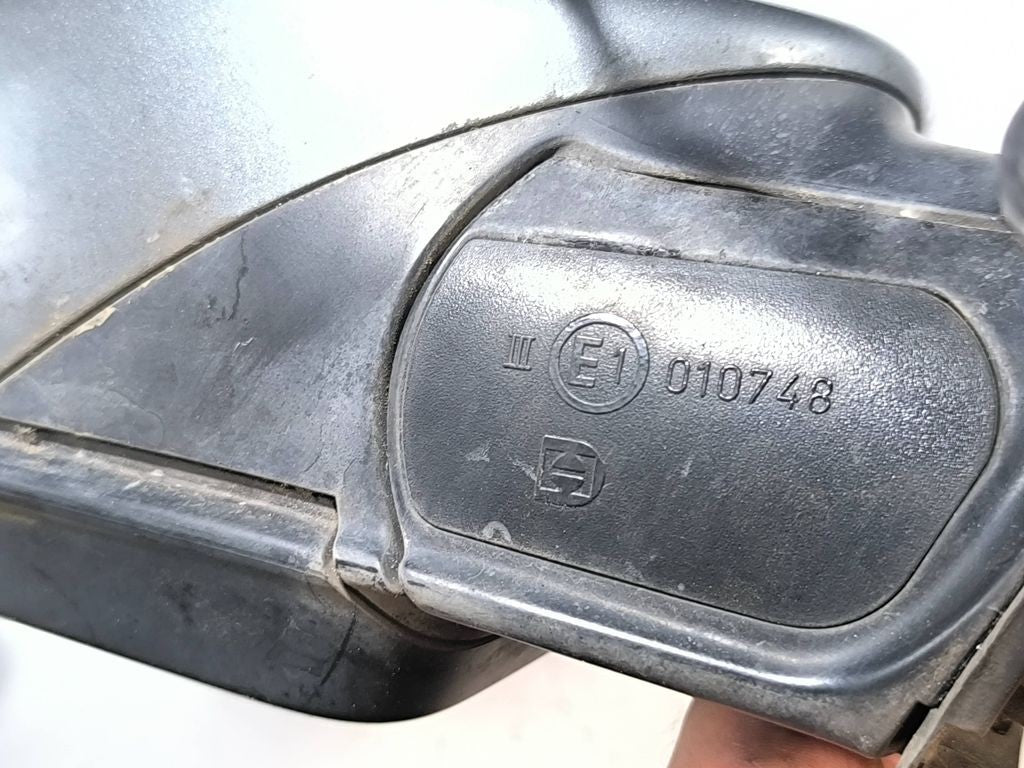 BMW 5 E60 E61 2005 Right electric wing mirror E1010748