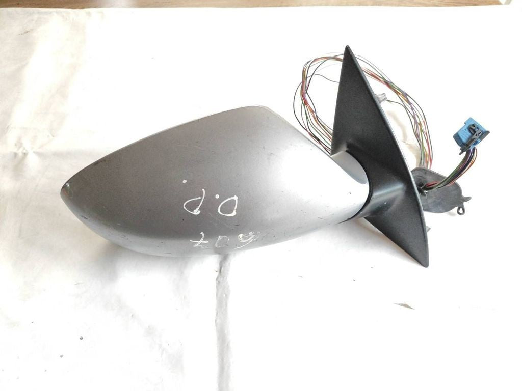 Peugeot 607 2001 Right electric wing mirror E9014091
