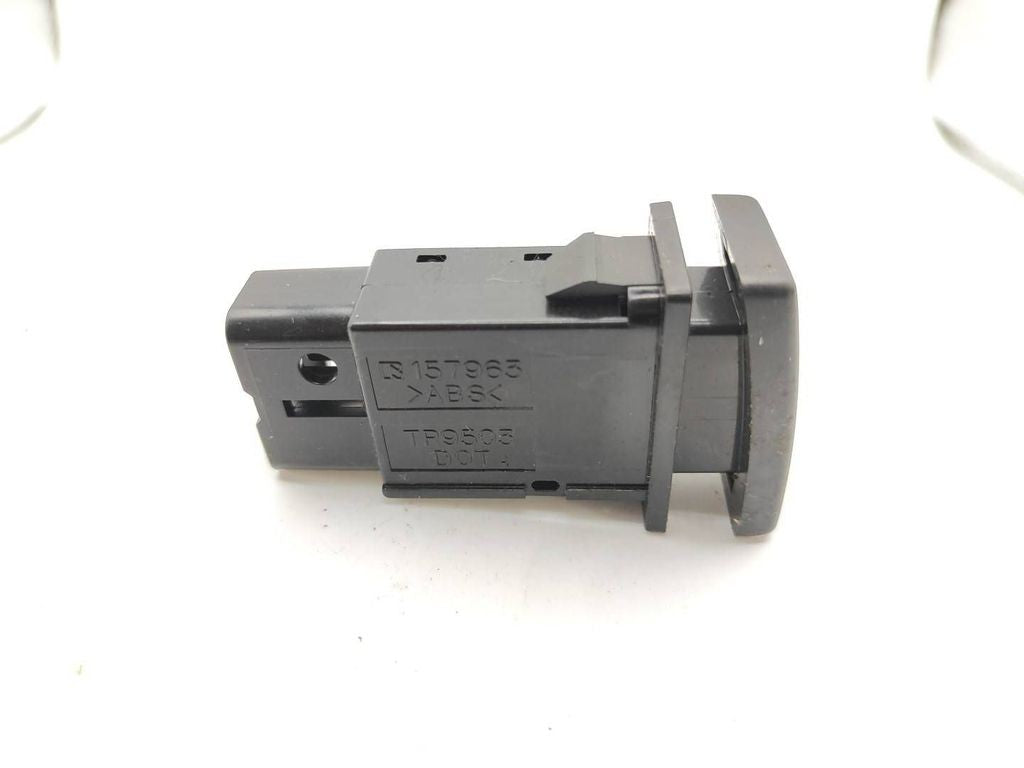 Toyota Avensis T250 2004 Hazard light switch 157963