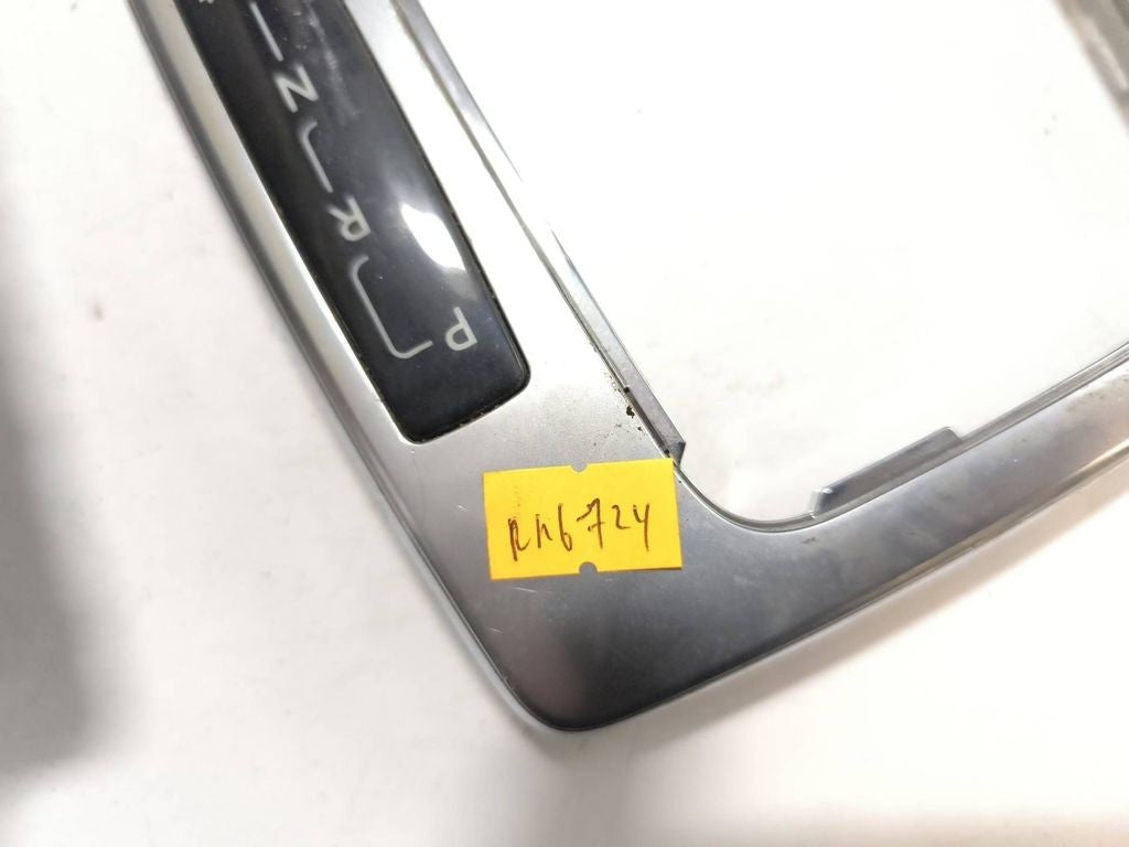 Mercedes-Benz E W212 2012 Gear shifter surround trim plastic A2122671488