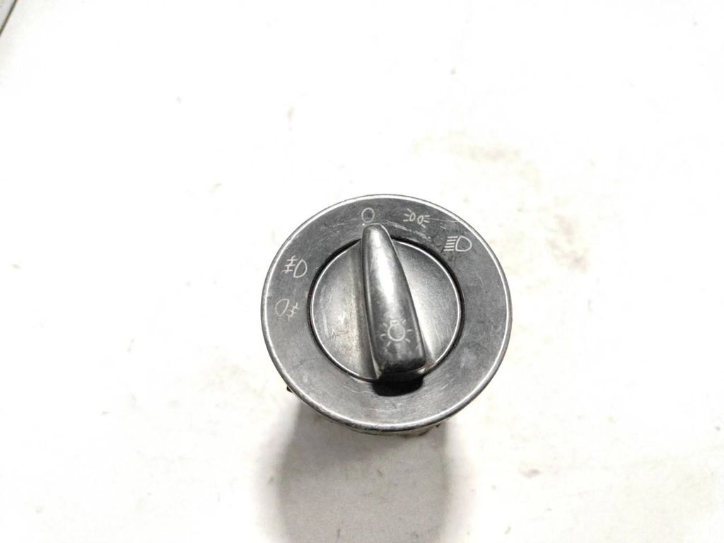 Volkswagen VW PASSAT B5 1997 Light switch button 3B0941531C