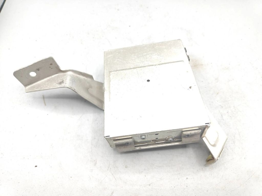 Audi A6 C5 4B 2.5TDI 2003 GPS navigation control unit module 4B1919894B