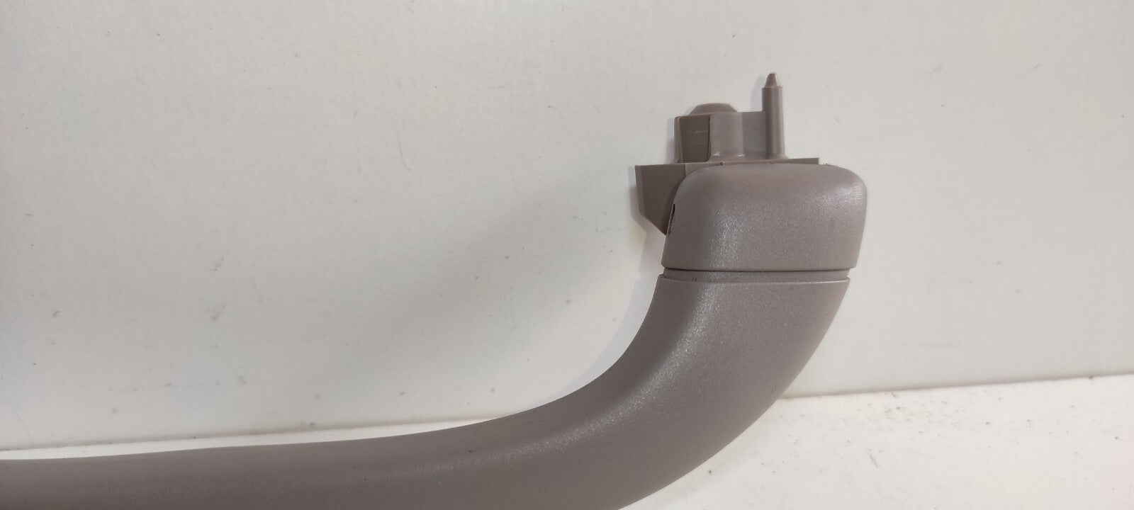 Peugeot 607 3.0i V6 2000 Rear Left Side Roof Grab Handle