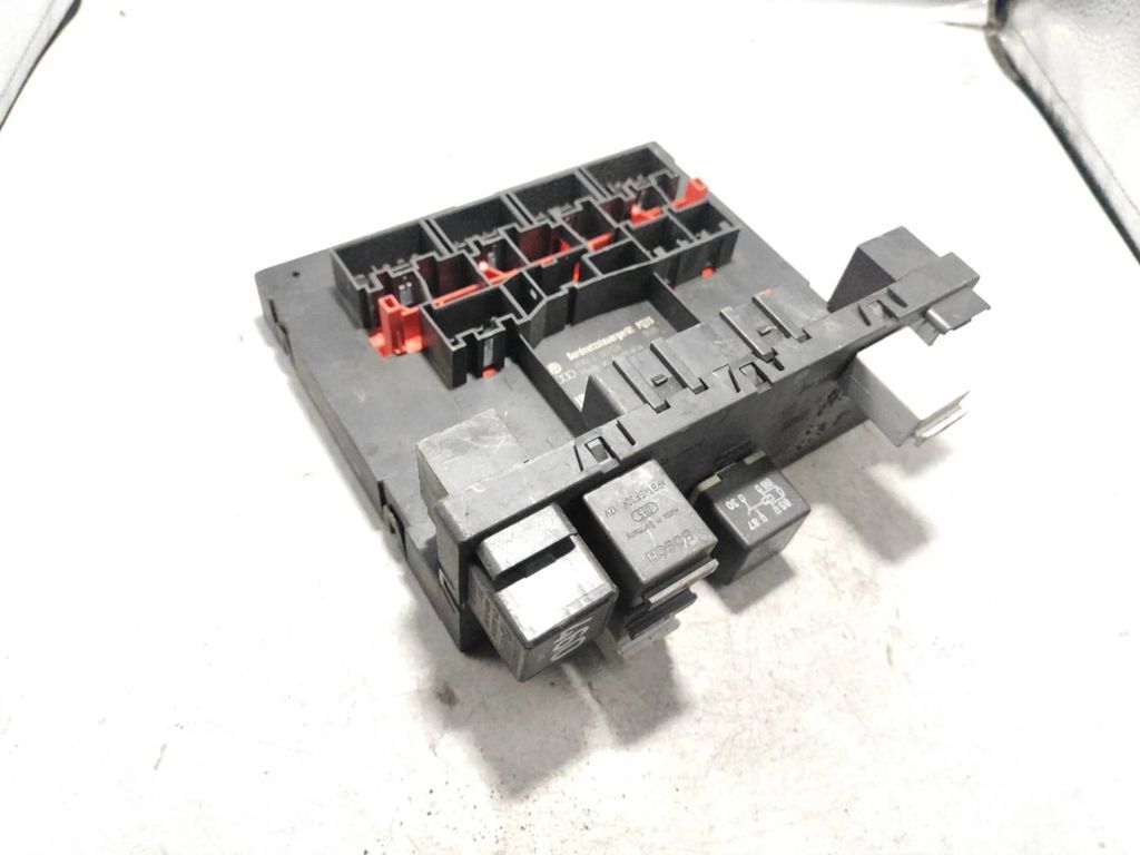 Volkswagen PASSAT B6 2008 Comfort convenience body module 1K0937049S