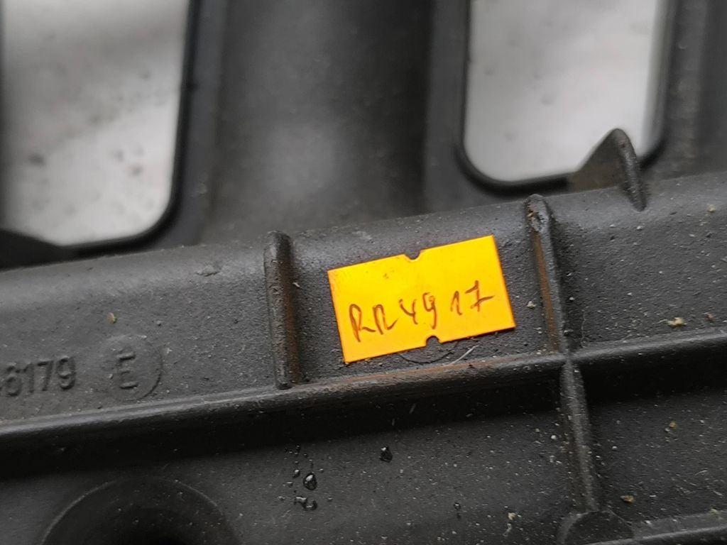 BMW 5 E39 1997 Diesel intake manifold 2246179