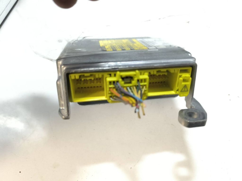 Toyota Avensis T250 2006 Safety Control unit module 8917005122