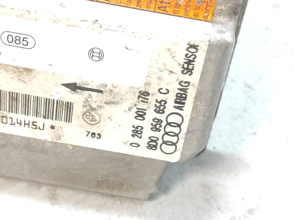 Audi A4 S4 B5 8D 1996 Safety Control unit module 8D0959655C