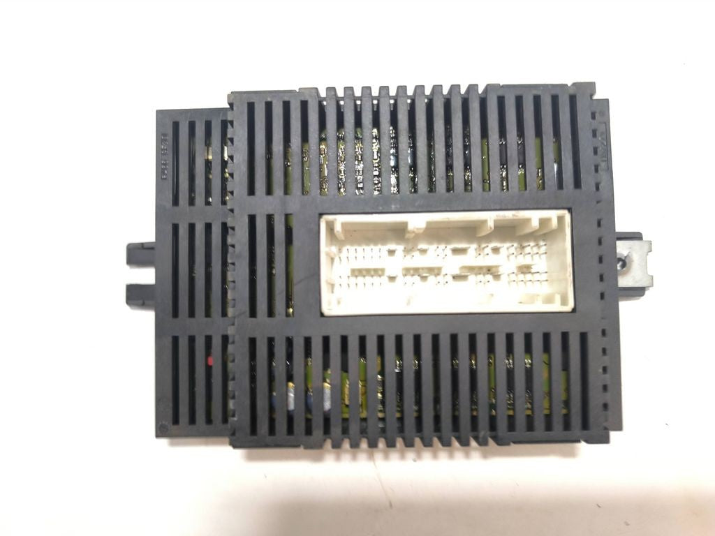 BMW 5 E60 E61 2008 Light control module unit LCM 6941589