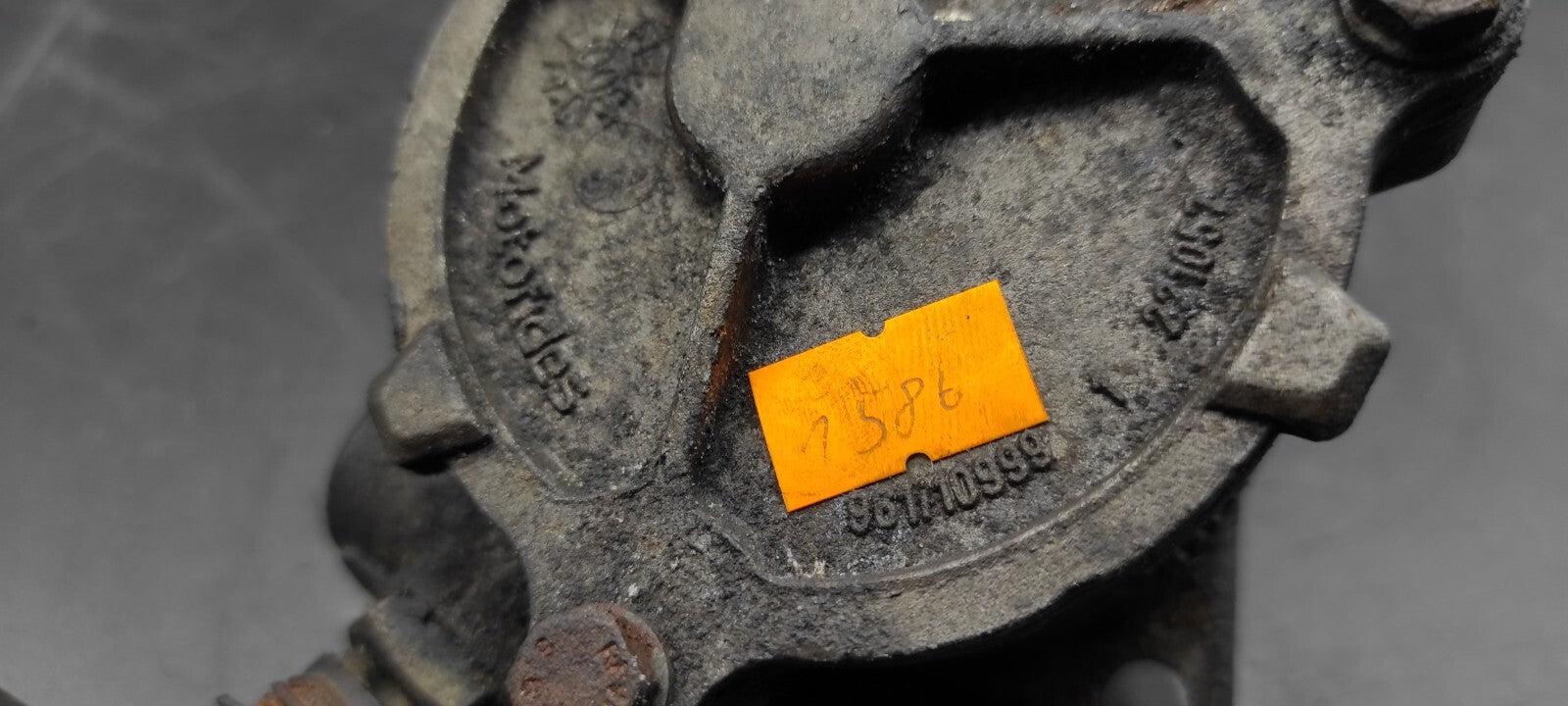 Alfa Romeo 147 1.9JTD 85kW 2005 Diesel Engine Vaccum Pump 46771105