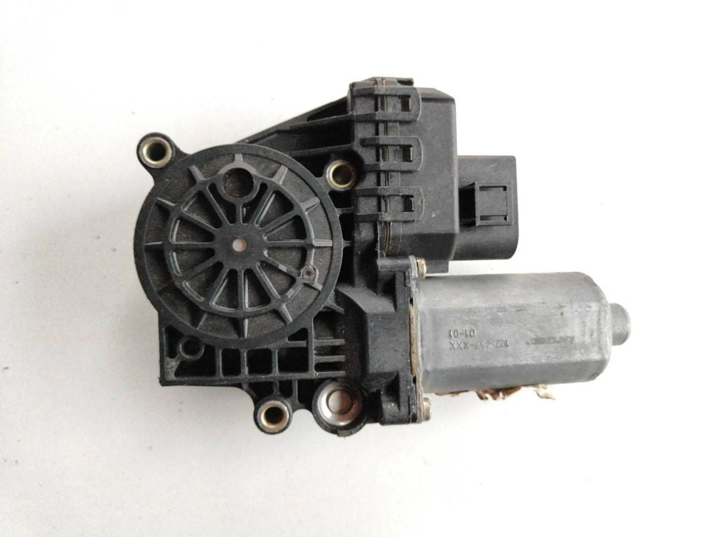 Audi A6 S6 C5 4B 2001 rear right window regulator motor 0130821785
