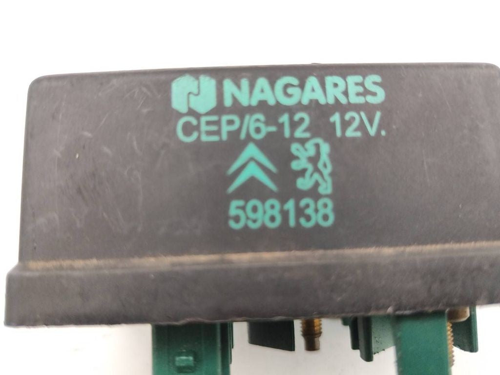 Peugeot 406 2002 Glow plug pre heat relay 598138