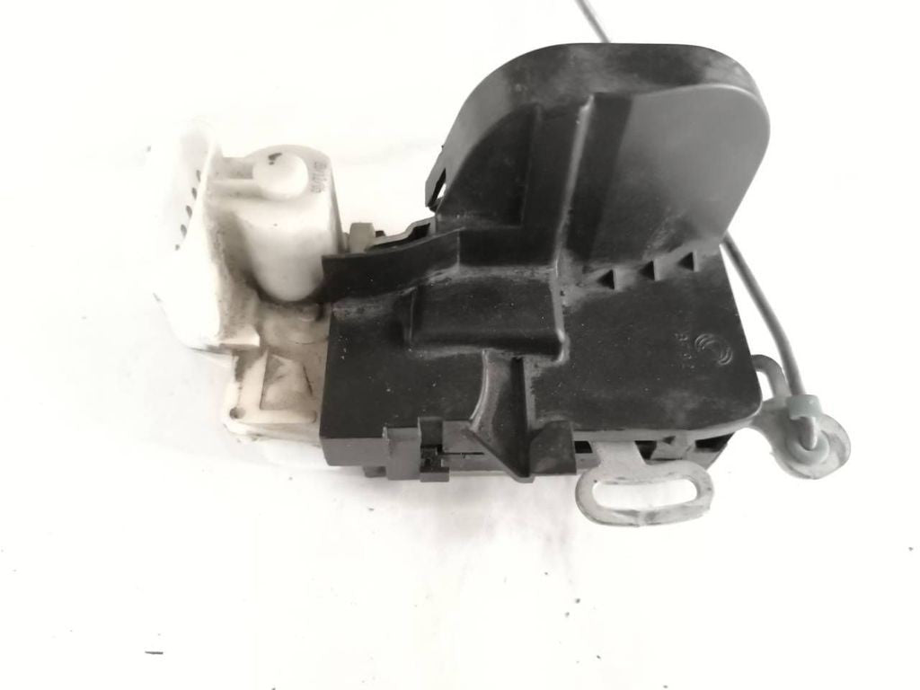Alfa Romeo 147 1.9JTD Facelift 2005 LHD front left door lock