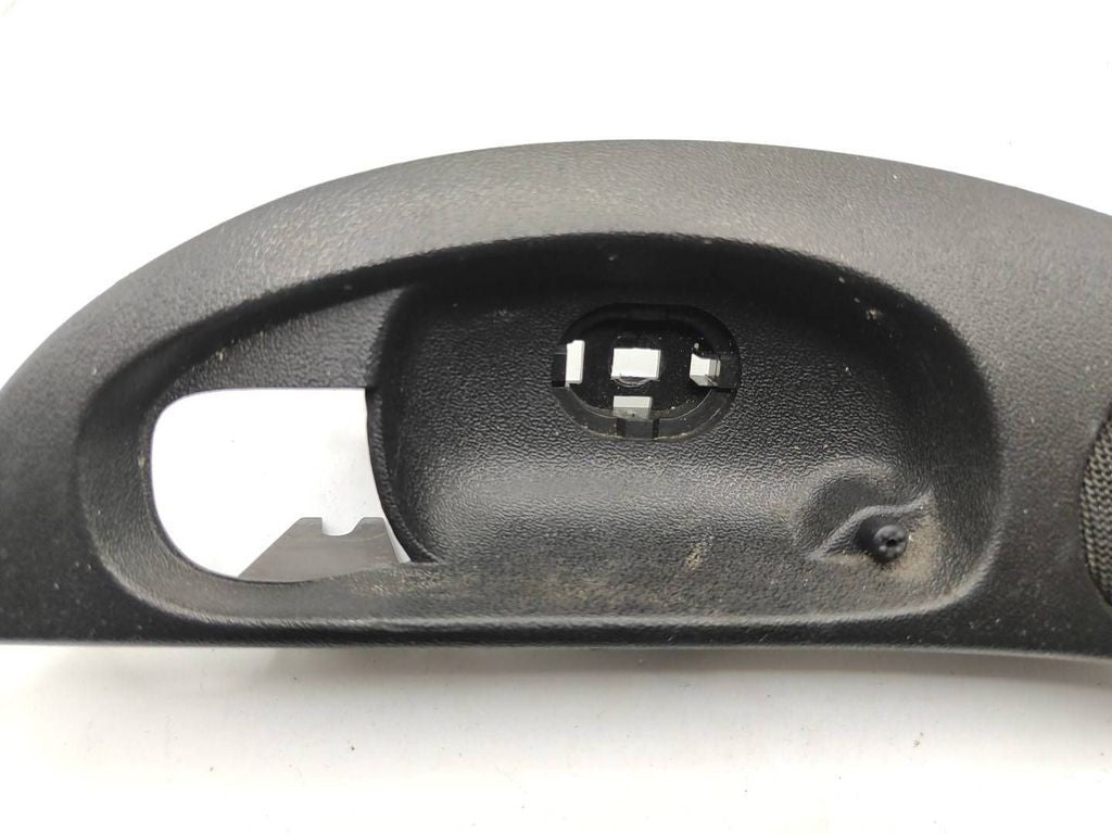 Alfa Romeo 147 2003 front left door speaker handle trim 735300210