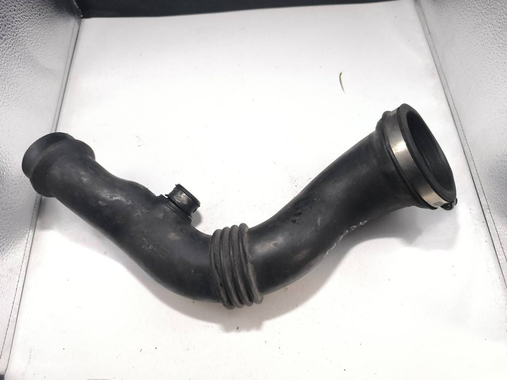 Honda Accord 2.2 I-CDTI 103kW 2005 Diesel air intake hose pipe AFT4