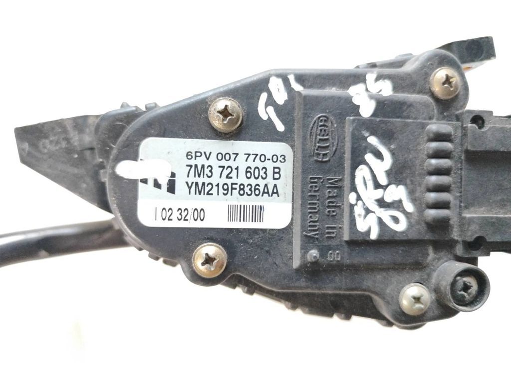 Volkswagen Sharan 1997 Diesel accelerator throttle pedal 7M3721603B