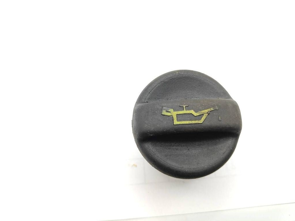 Citroen Berlingo 2002 Diesel oil filler cap 9624939680