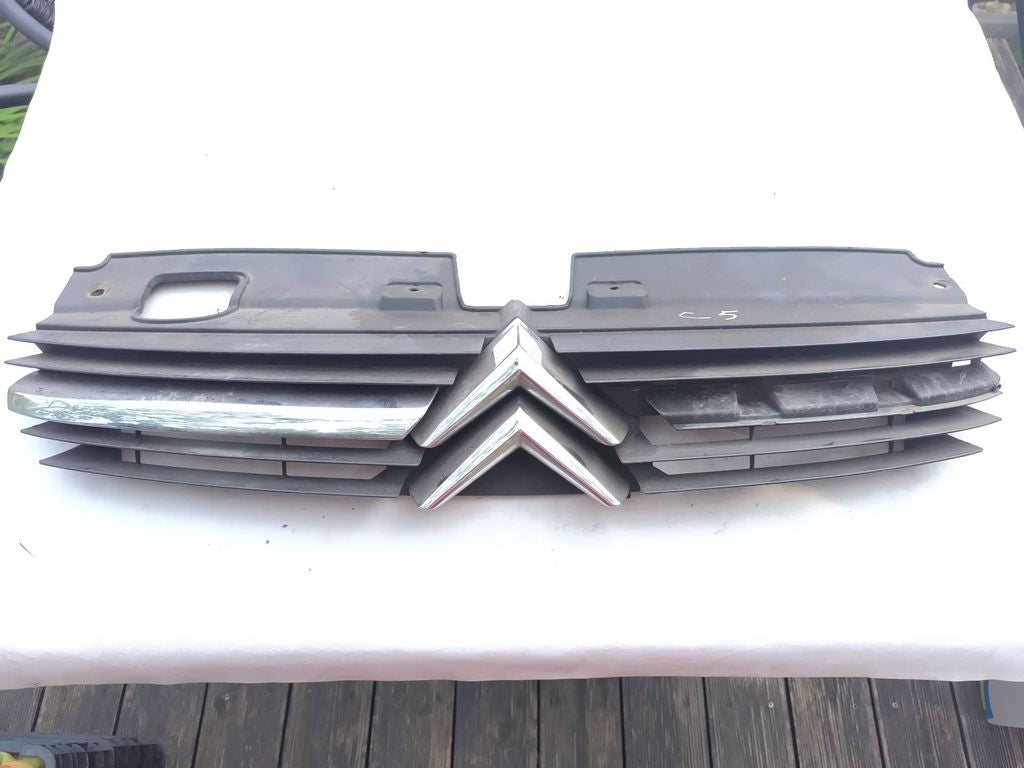 Citroen C5 2003 Front grill 9636751980