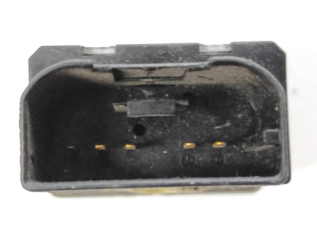 Audi A6 S6 C5 4B 2001 Passenger on off switch 4B0979237