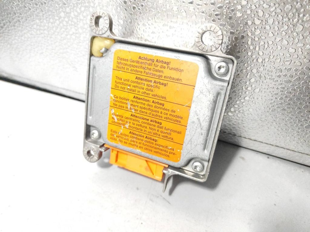 Volkswagen Polo III 6N 6N2 6NF 1997 Safety Control unit module 6N0909603