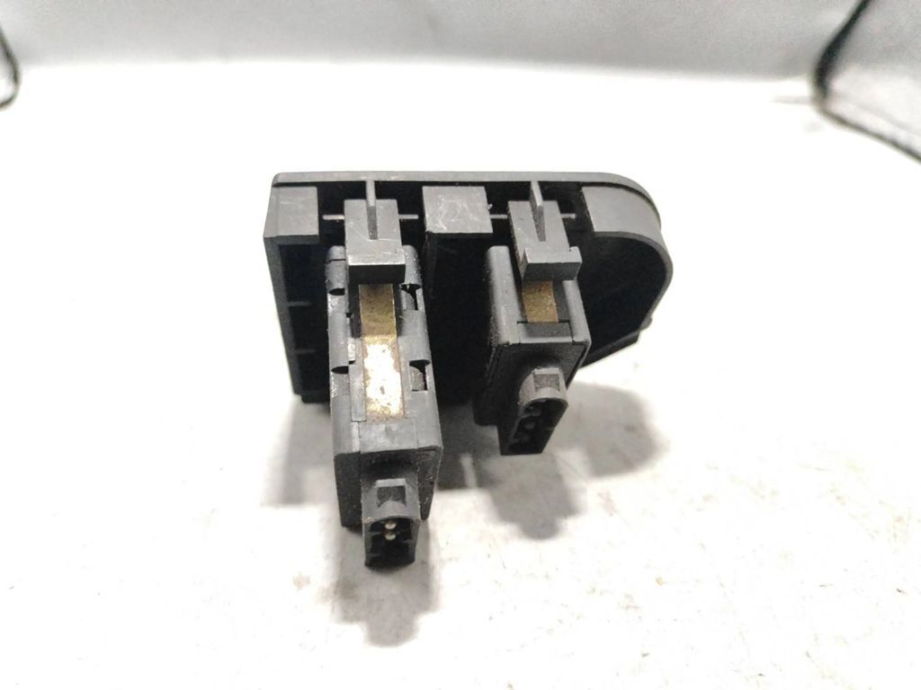 BMW 3 E36 320i 1992 Headlight level height control switch 13934209