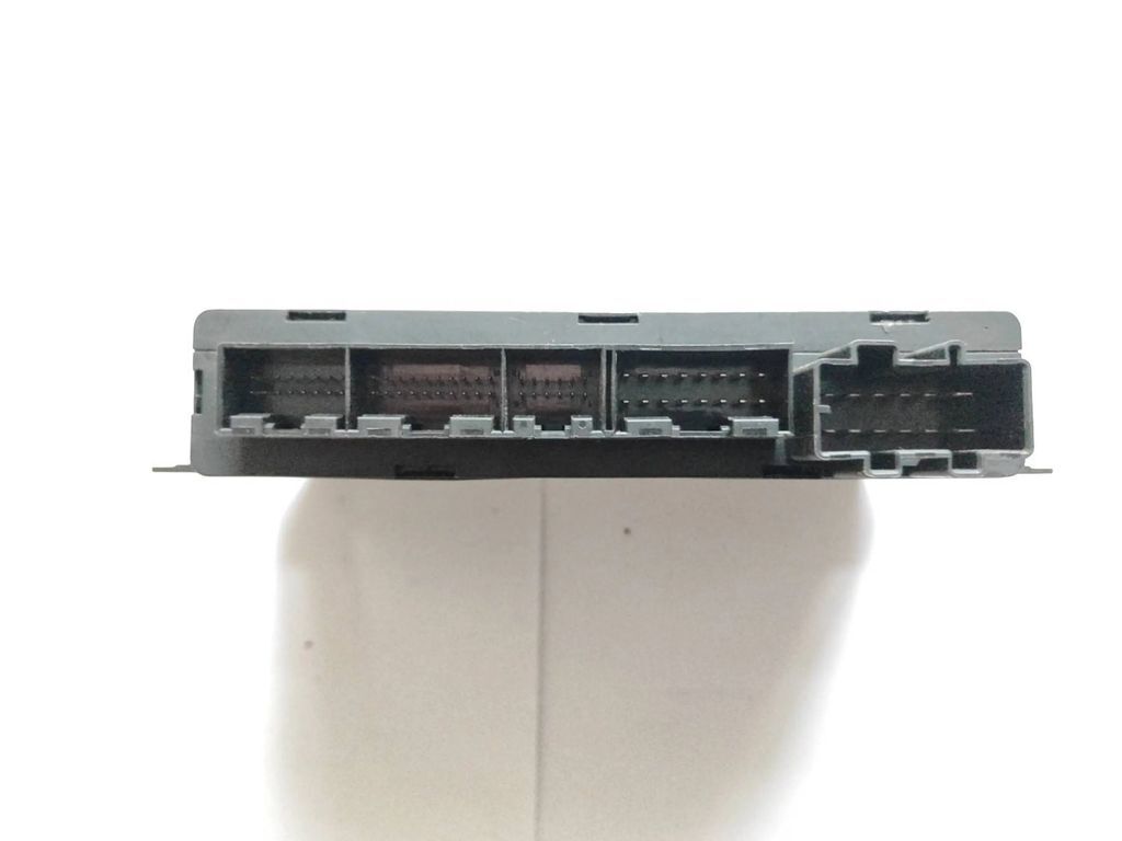 Audi A6 S6 C5 4B 1999 Comfort convenience body module 4B0962258A