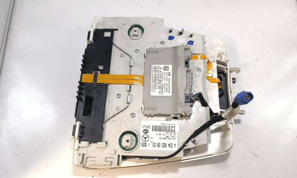 Mercedes-Benz C W204 2010 front seat dome light A2048200823