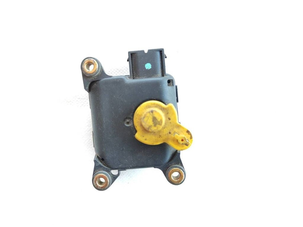 Audi A3 S3 8L 1999 Air heater flap actuator motor 0132801122