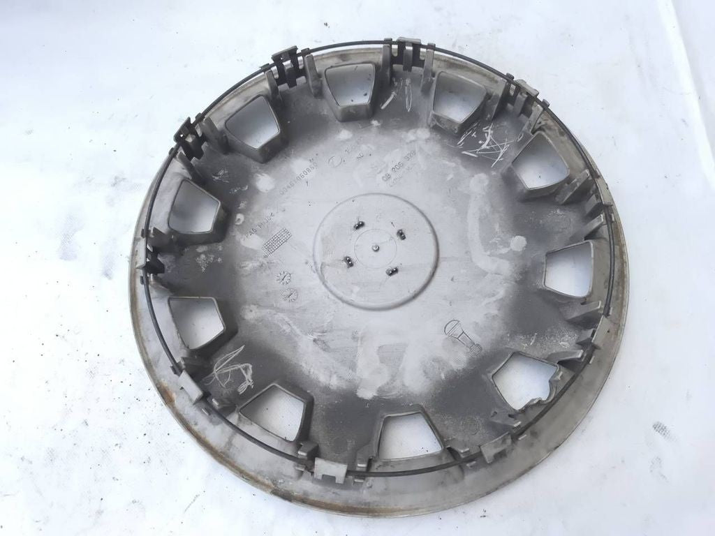 Opel Astra G 2000 R14 wheel hub cap trim 09206978