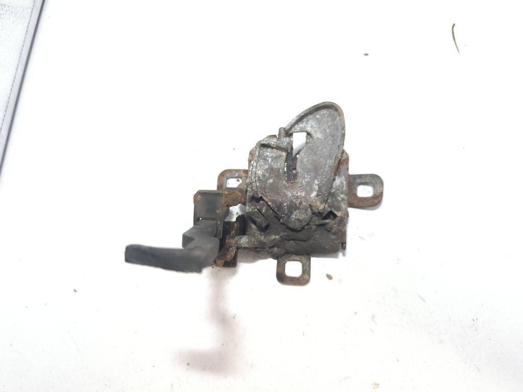 Alfa Romeo 159 JTDM 2007 Front bonnet hood lock catch