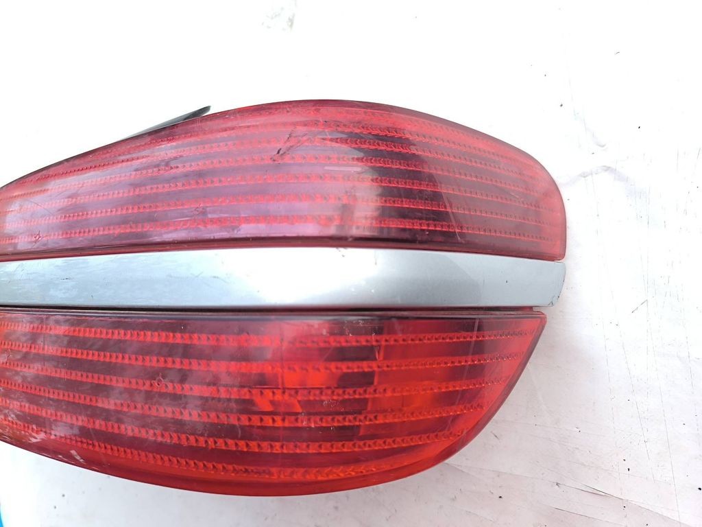 Peugeot 406 2002 rear right tail light lamp 9630364977